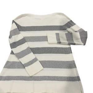 Market & Spruce White and Gray Striped Sweater